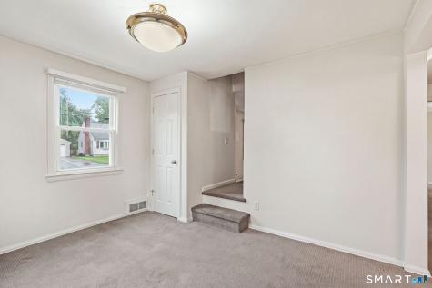 120 White Street Manchester CT 06042