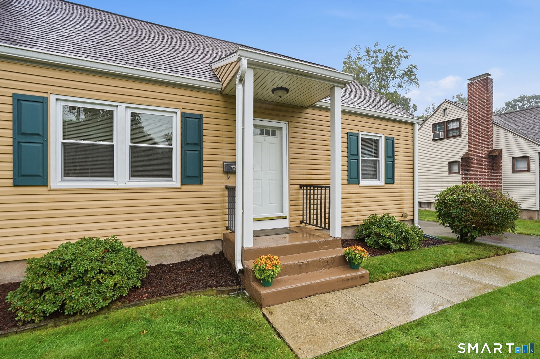 120 White Street Manchester CT 06042