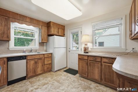 120 White Street Manchester CT 06042