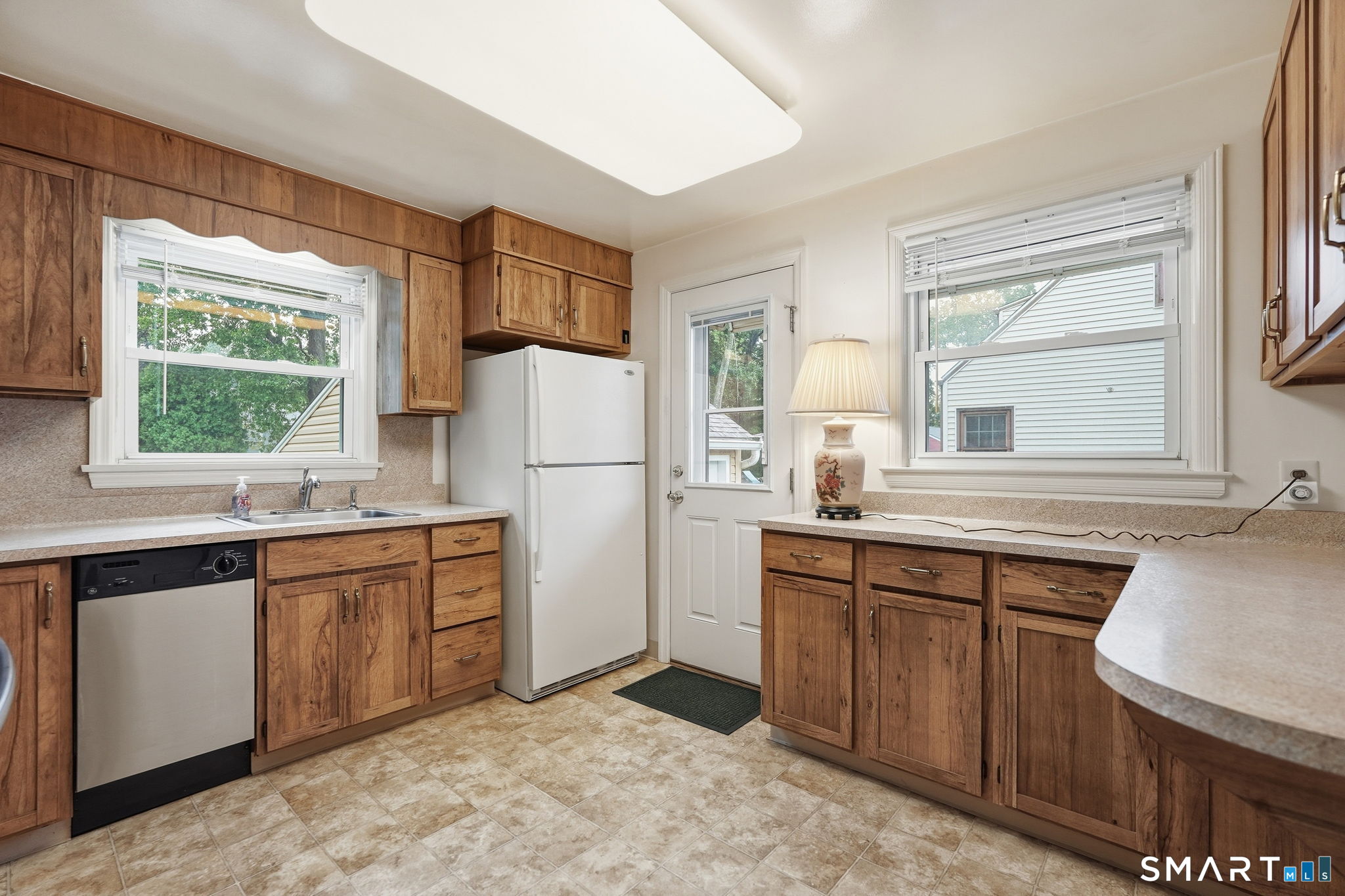 120 White Street Manchester CT 06042