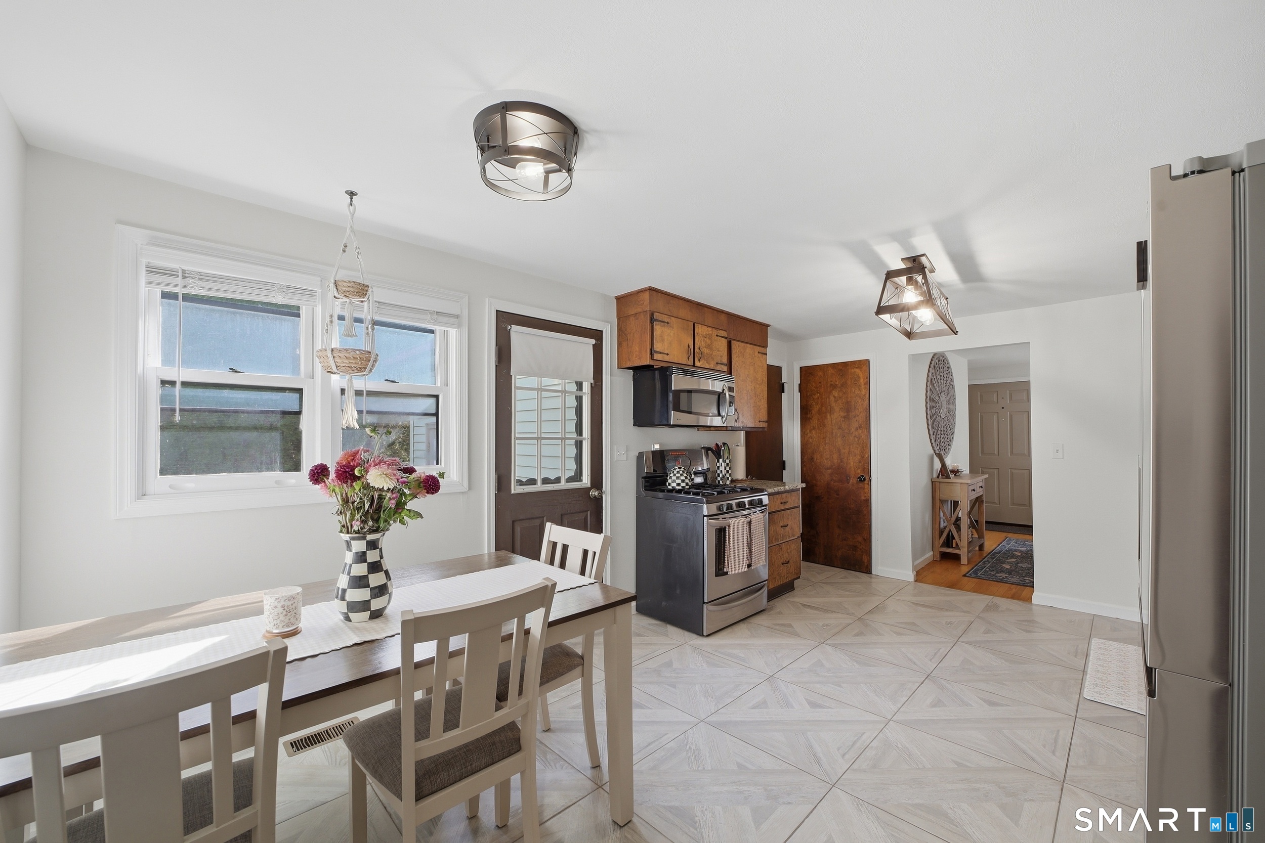 40 Pine Street Stratford CT 06615