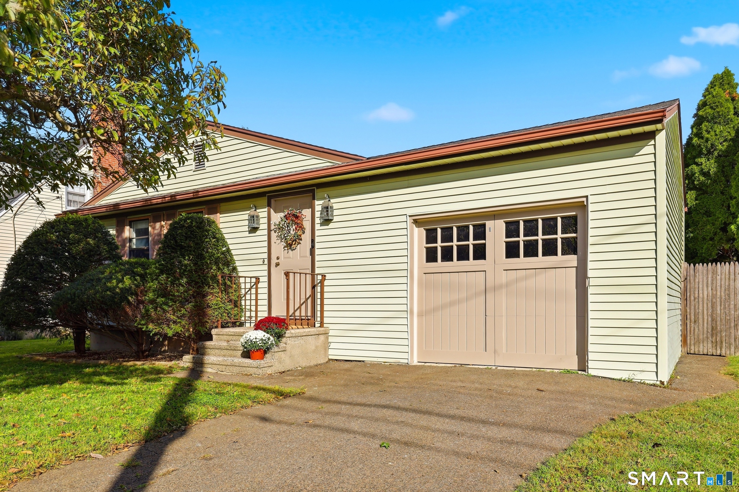 40 Pine Street Stratford CT 06615