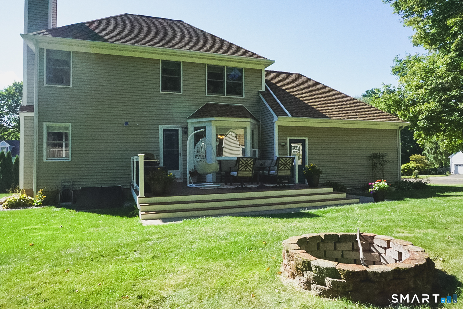 46 Clarence Court Middletown CT 06457