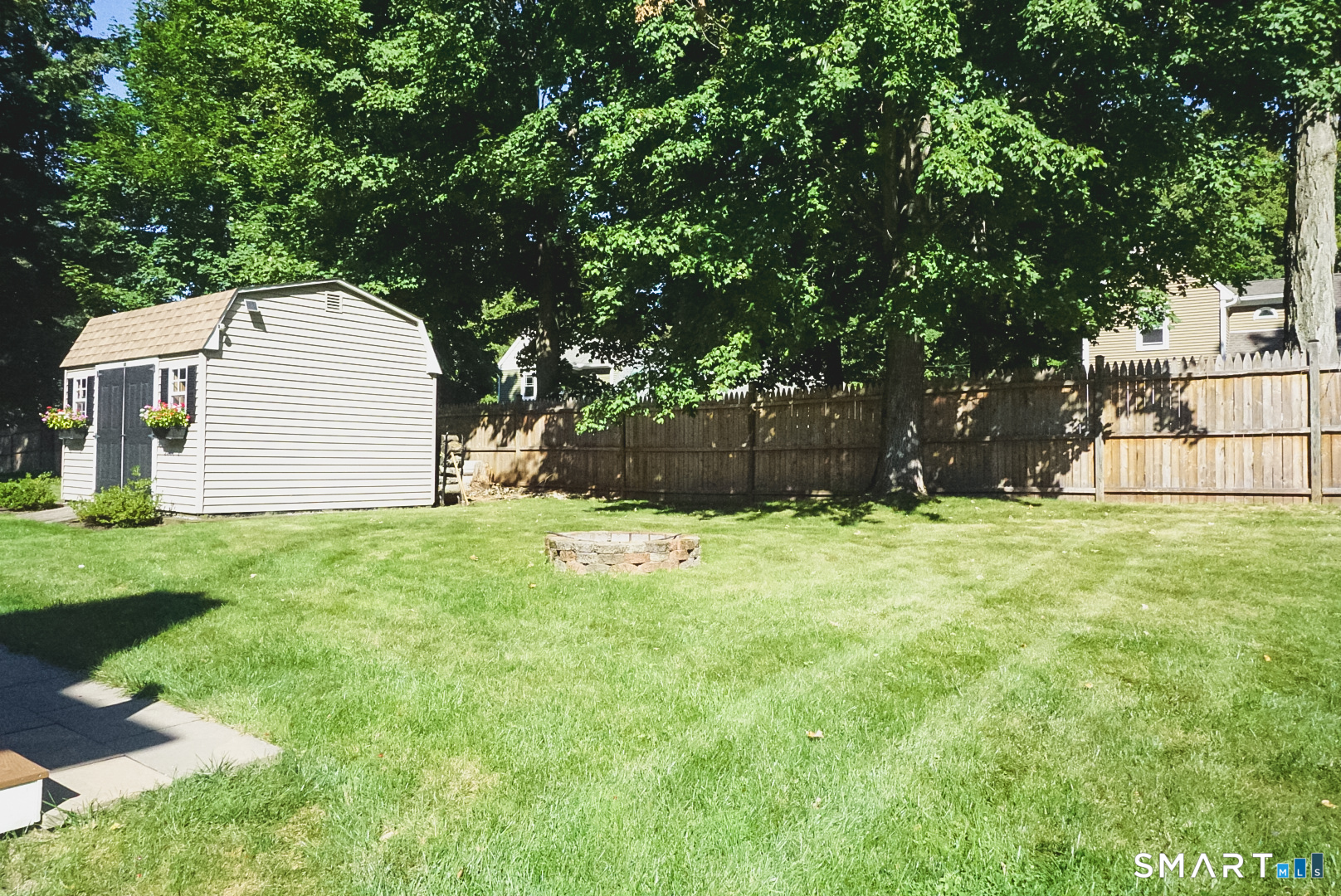 46 Clarence Court Middletown CT 06457
