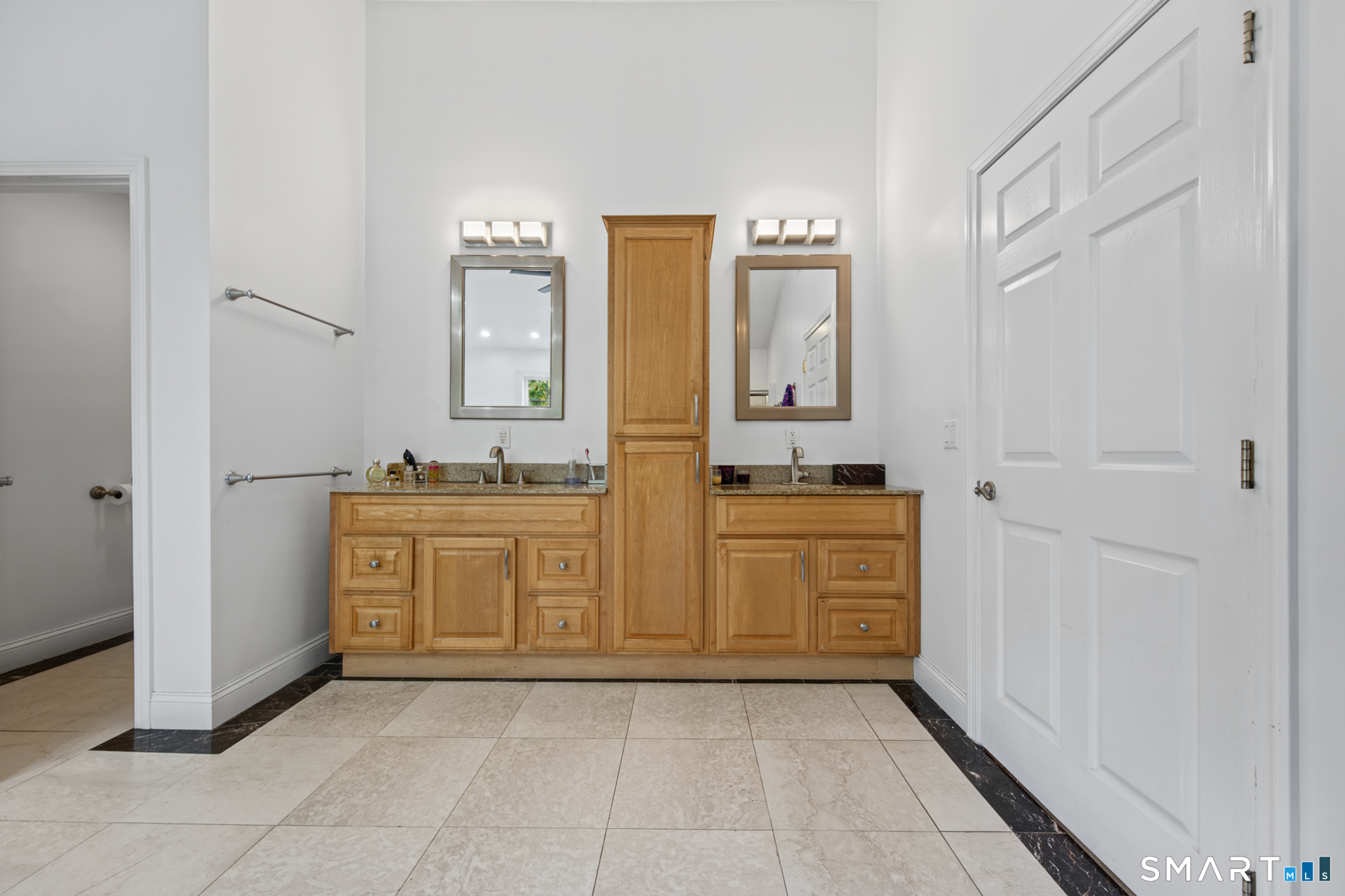 35 Judd Hill Road Bethany CT 06524