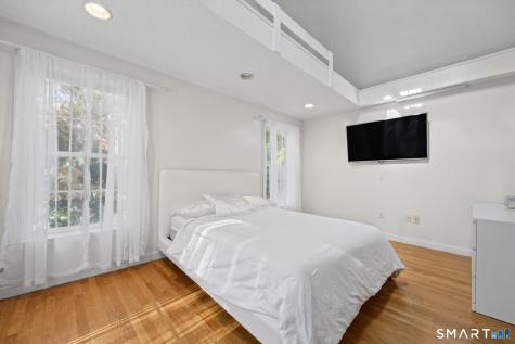 35 Judd Hill Road Bethany CT 06524