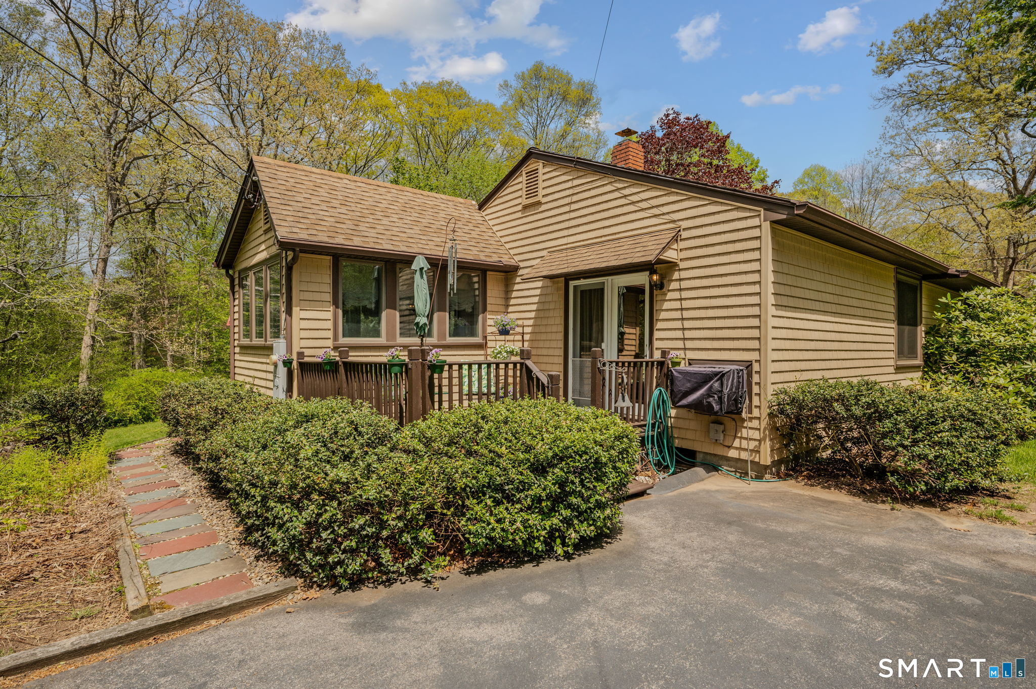 92 Vinegar Hill Road Ledyard CT 06335