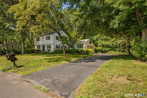 15 Monticello Drive East Lyme CT 06333