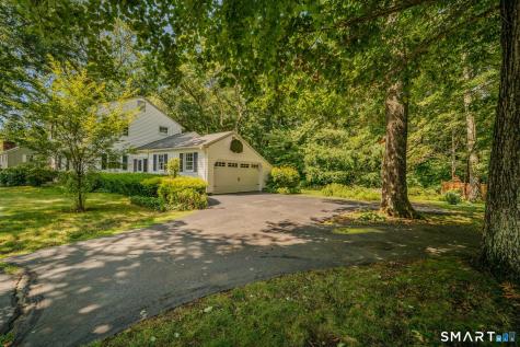 15 Monticello Drive East Lyme CT 06333