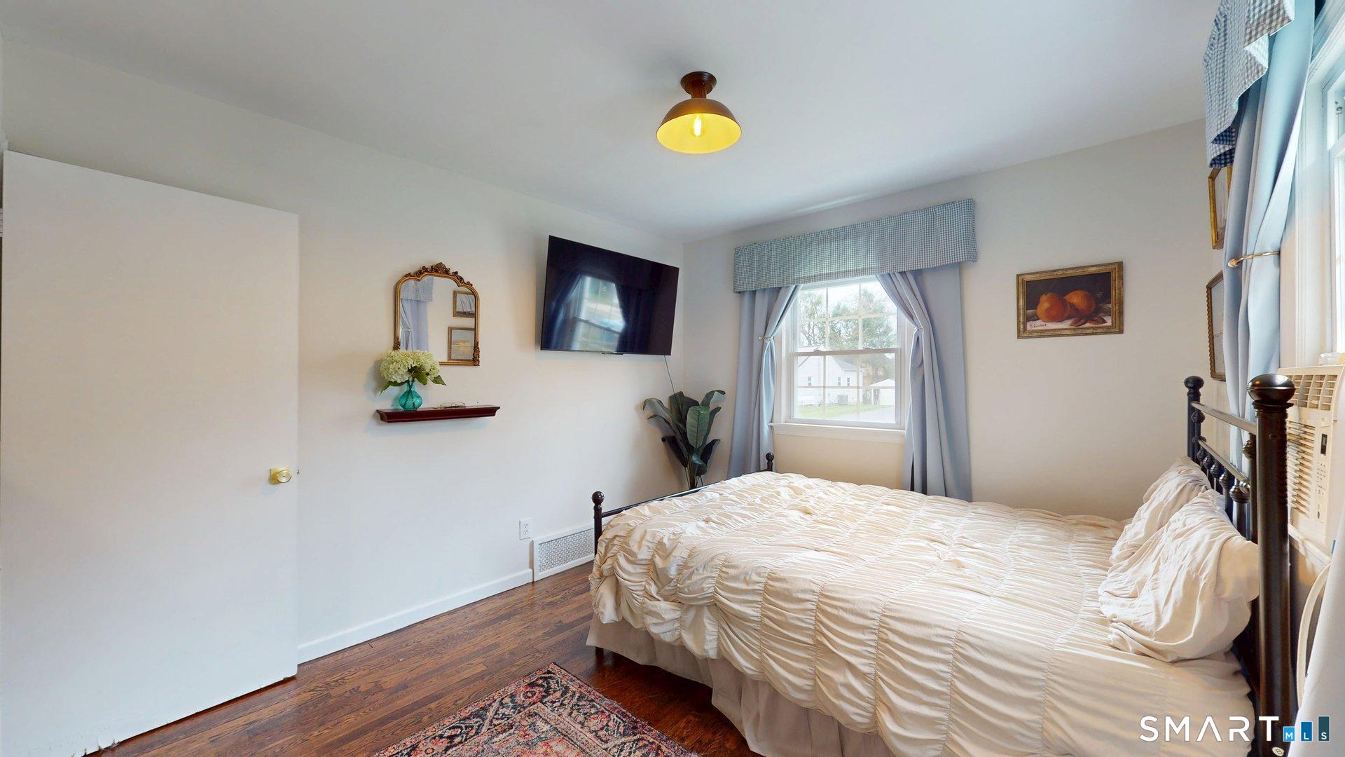 122 Deepwood Drive Manchester CT 06040