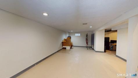 122 Deepwood Drive Manchester CT 06040