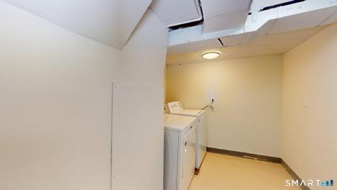 122 Deepwood Drive Manchester CT 06040