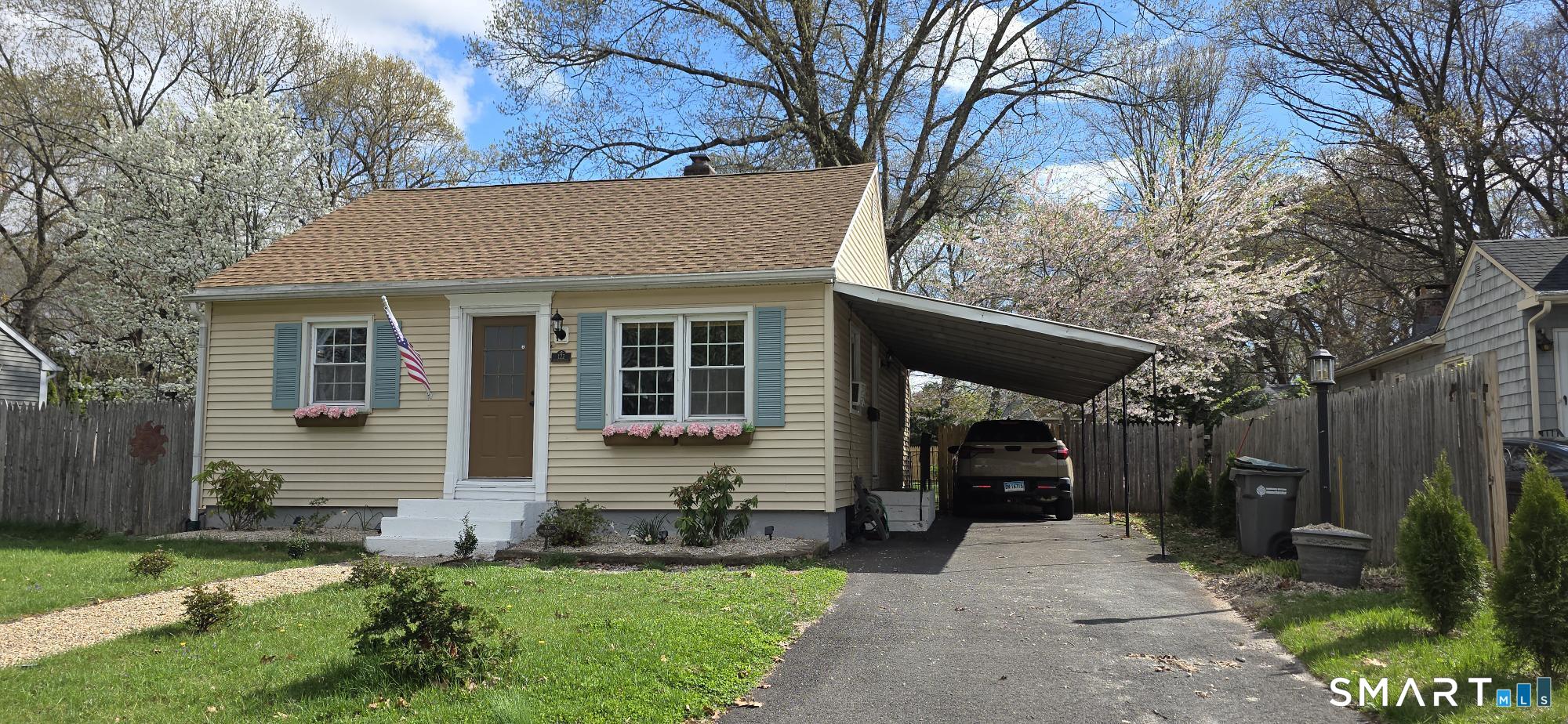 122 Deepwood Drive Manchester CT 06040