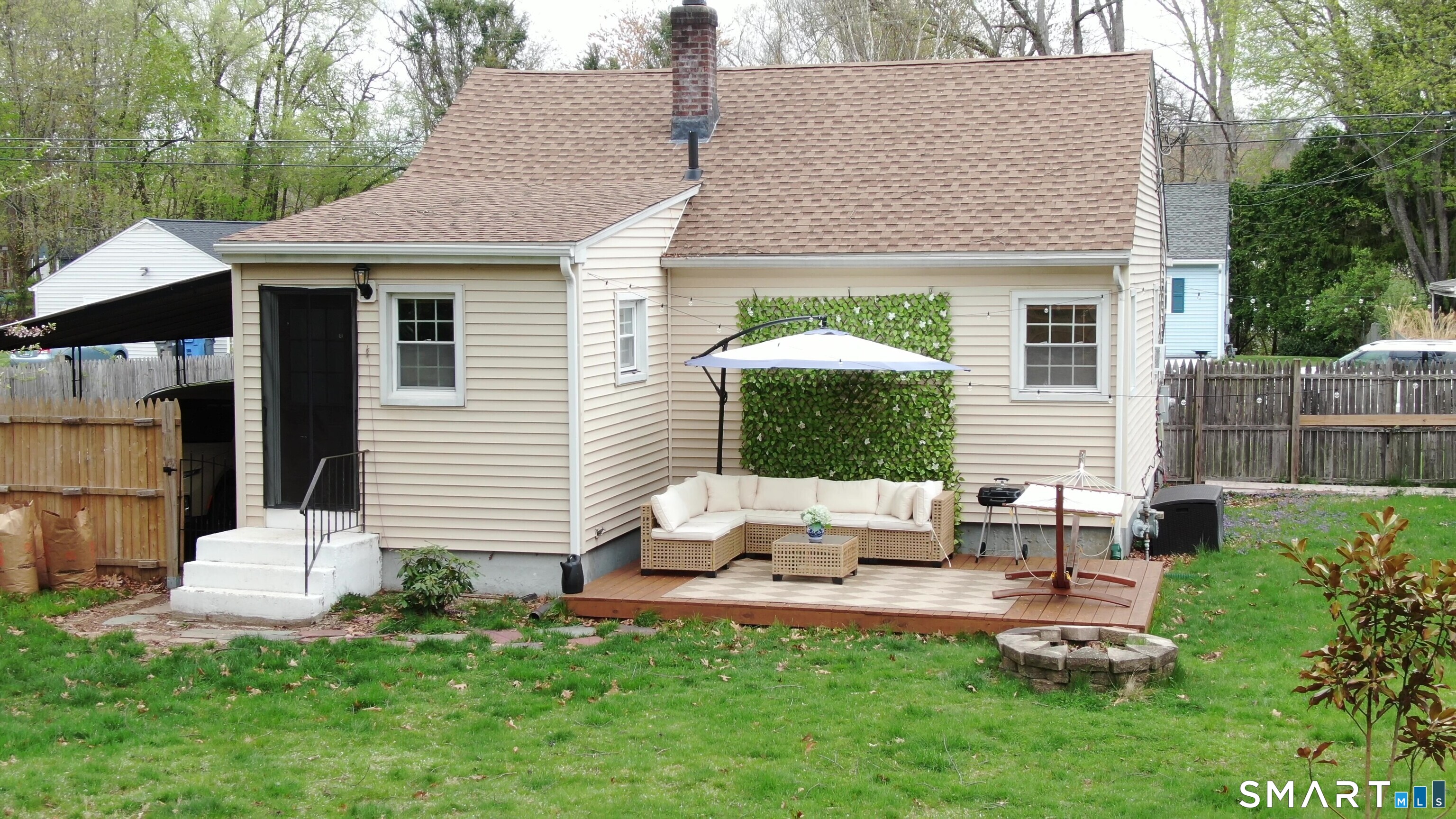 122 Deepwood Drive Manchester CT 06040