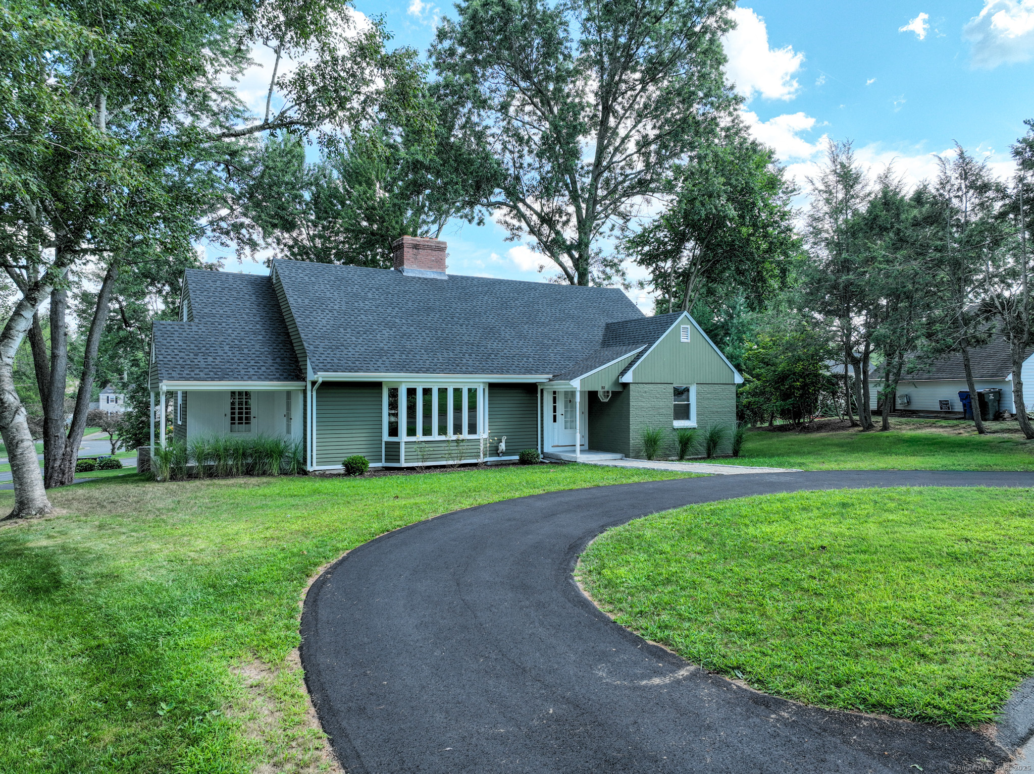 88 Spring Lane West Hartford CT 06107