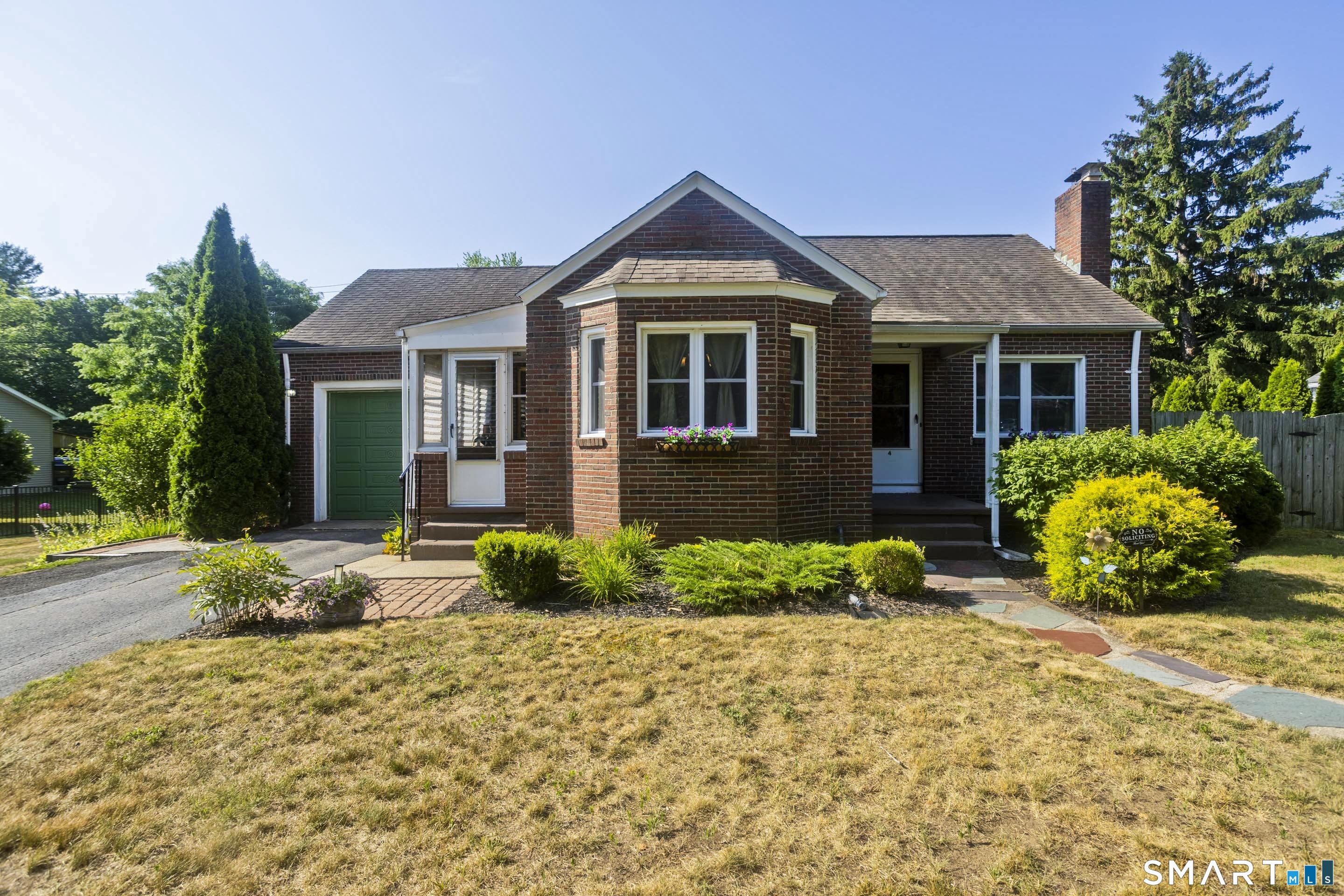 4 Third Street Enfield CT 06082