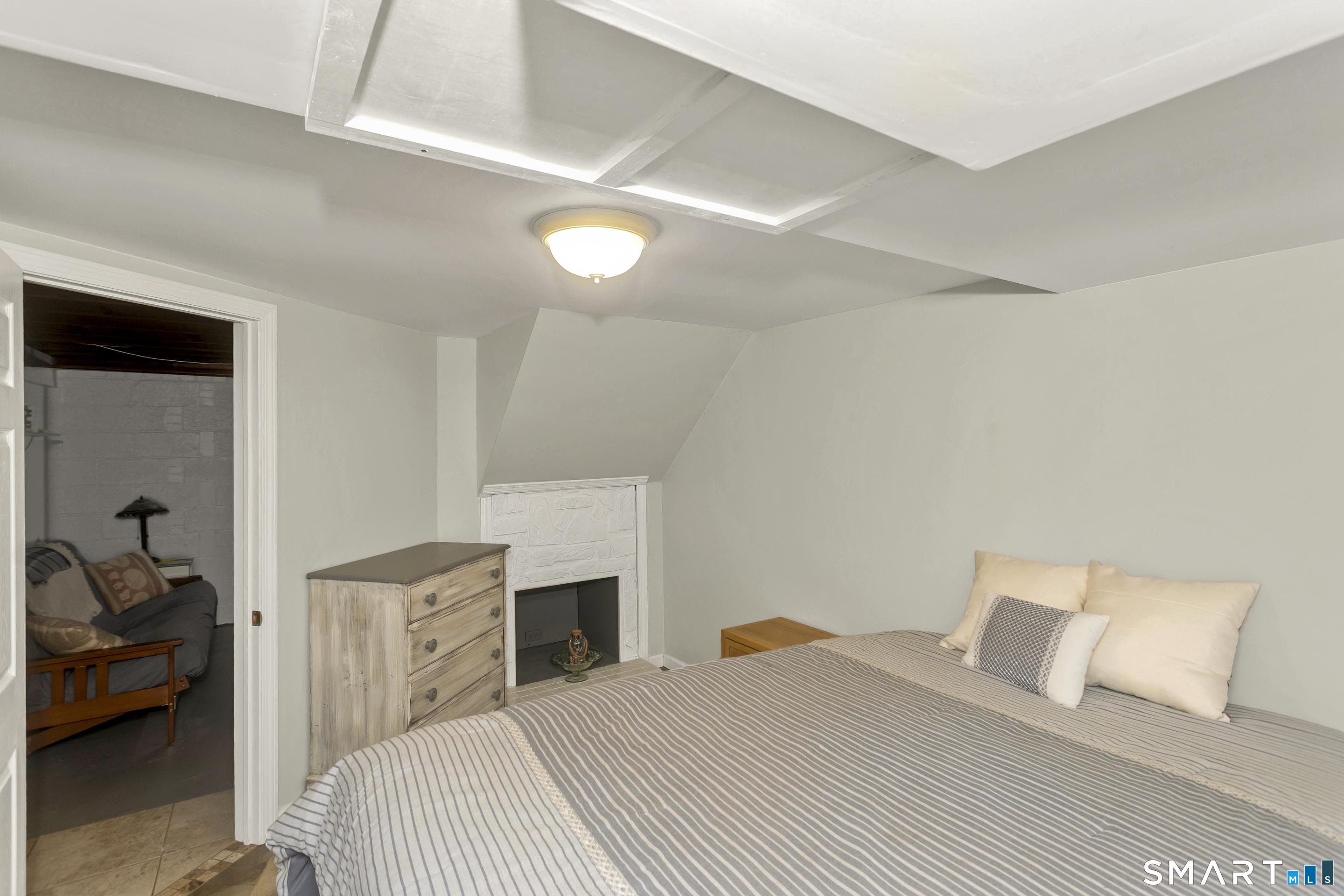 4 Third Street Enfield CT 06082