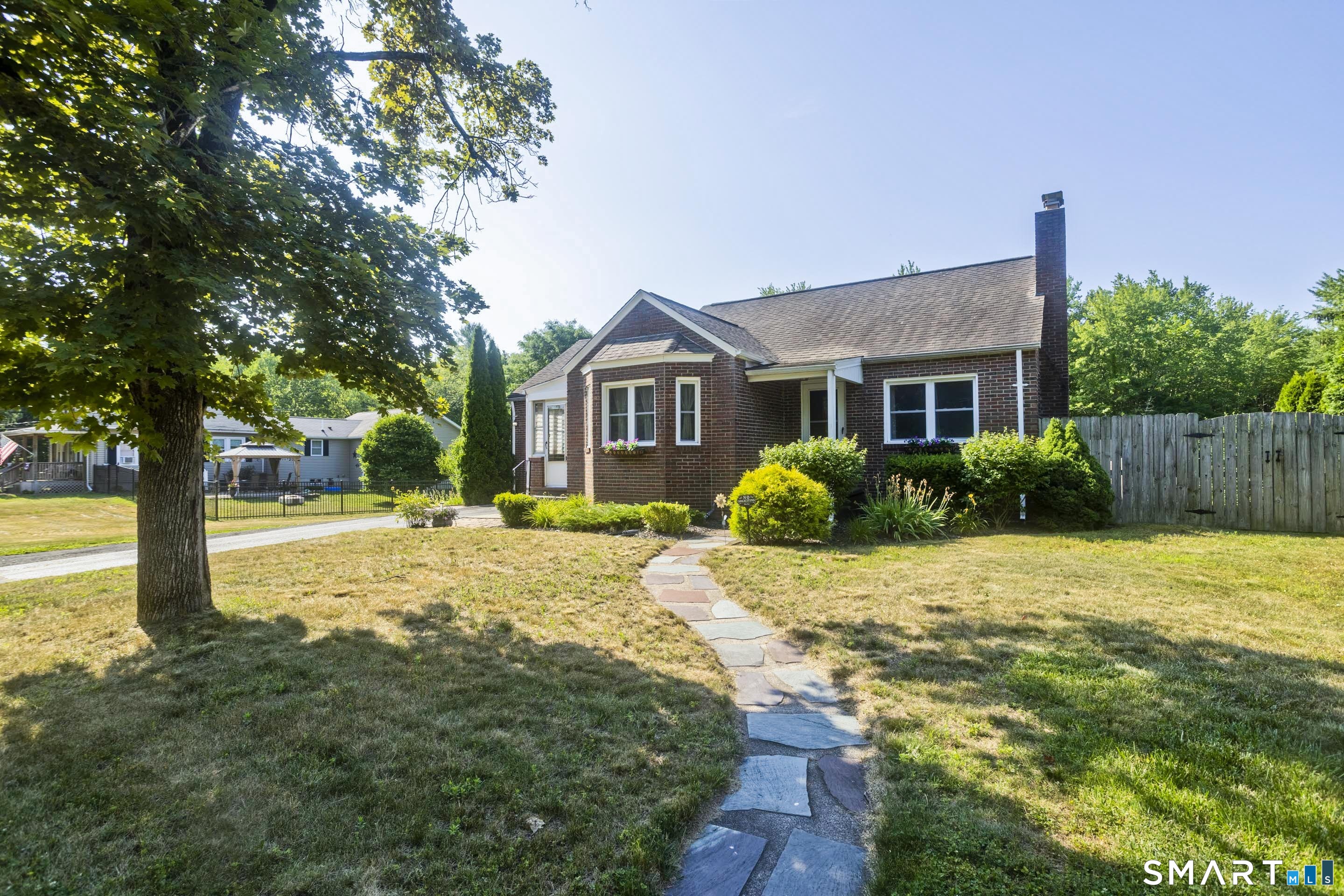 4 Third Street Enfield CT 06082