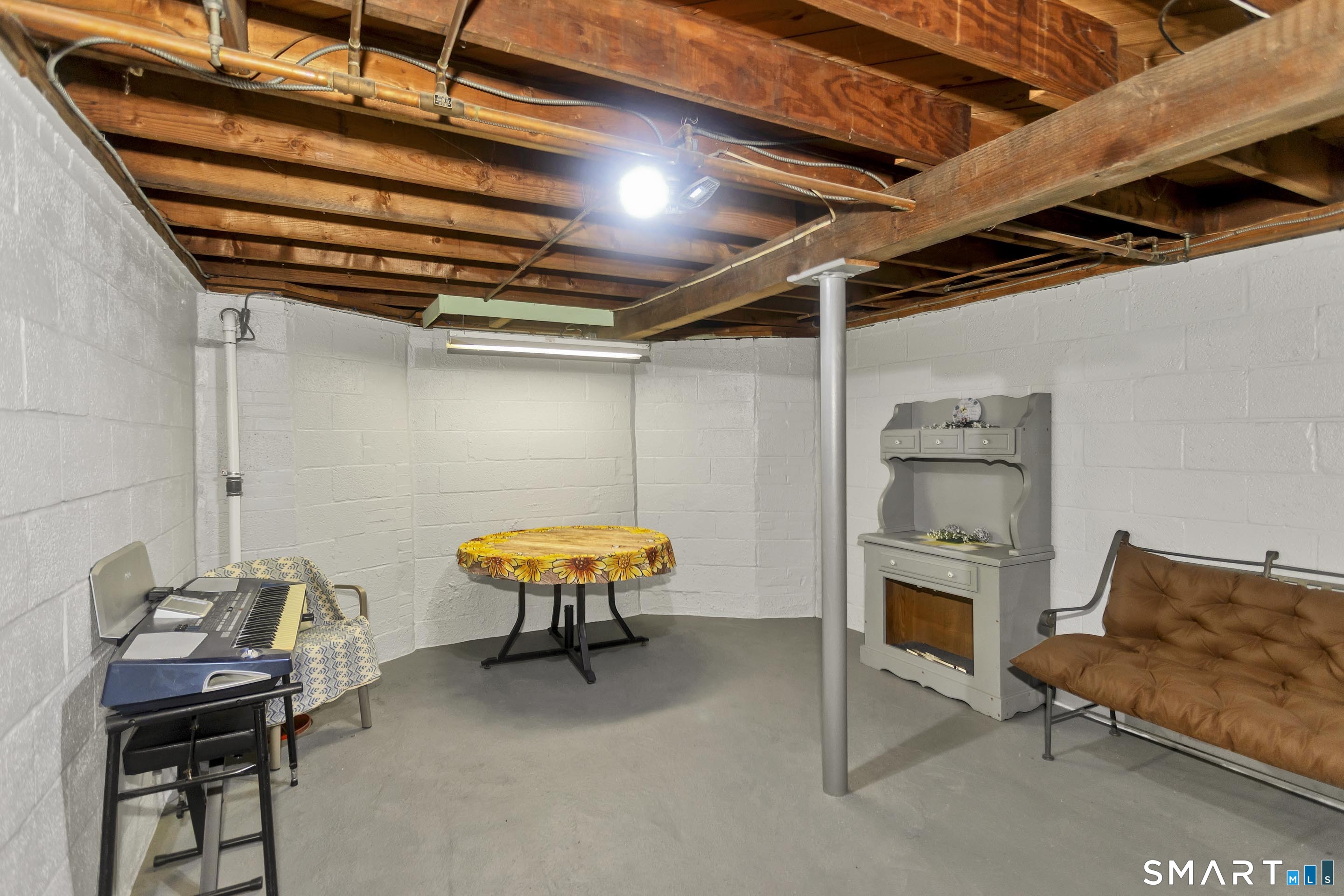 4 Third Street Enfield CT 06082