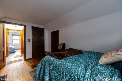 286 Sylvan Street Bridgeport CT 06606