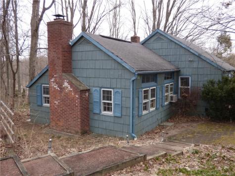4 Candlewood Harbor Brookfield CT 06804