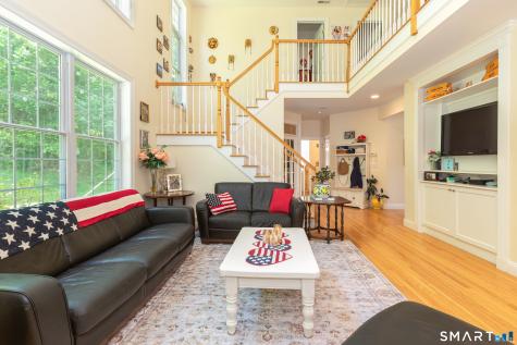 9 Washington Circle Southbury CT 06488