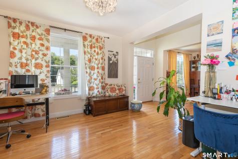9 Washington Circle Southbury CT 06488