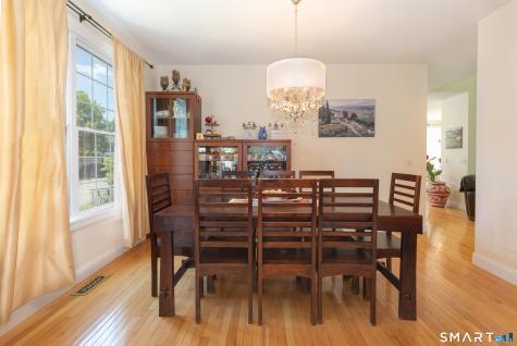 9 Washington Circle Southbury CT 06488