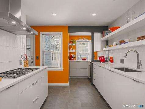47 Shorefront Park Norwalk CT 06854