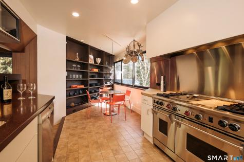 14 Codfish Lane Weston CT 06883