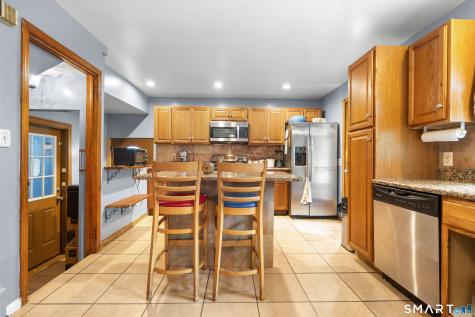 297 Broadbridge Road Bridgeport CT 06610