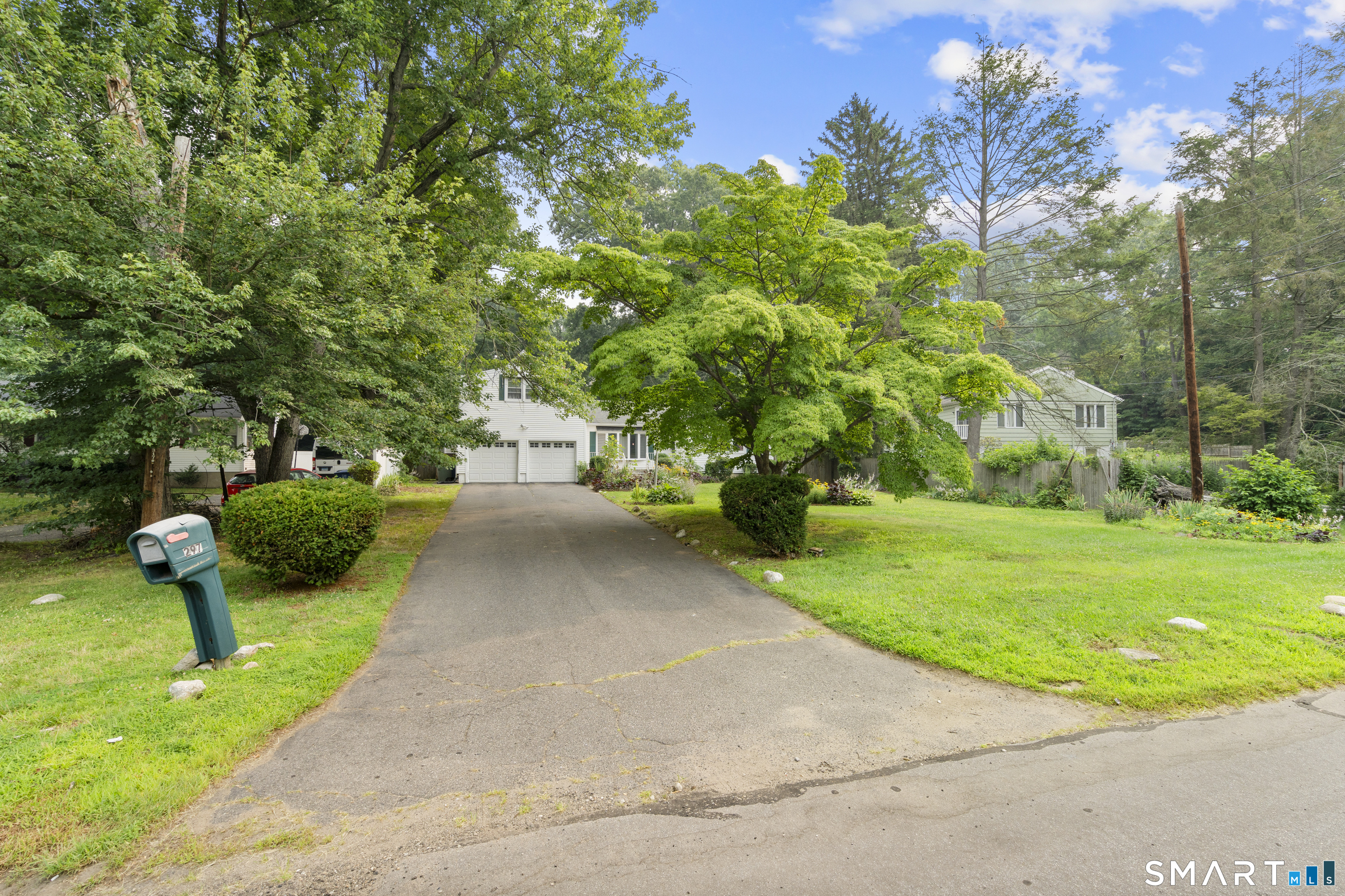 297 Broadbridge Road Bridgeport CT 06610