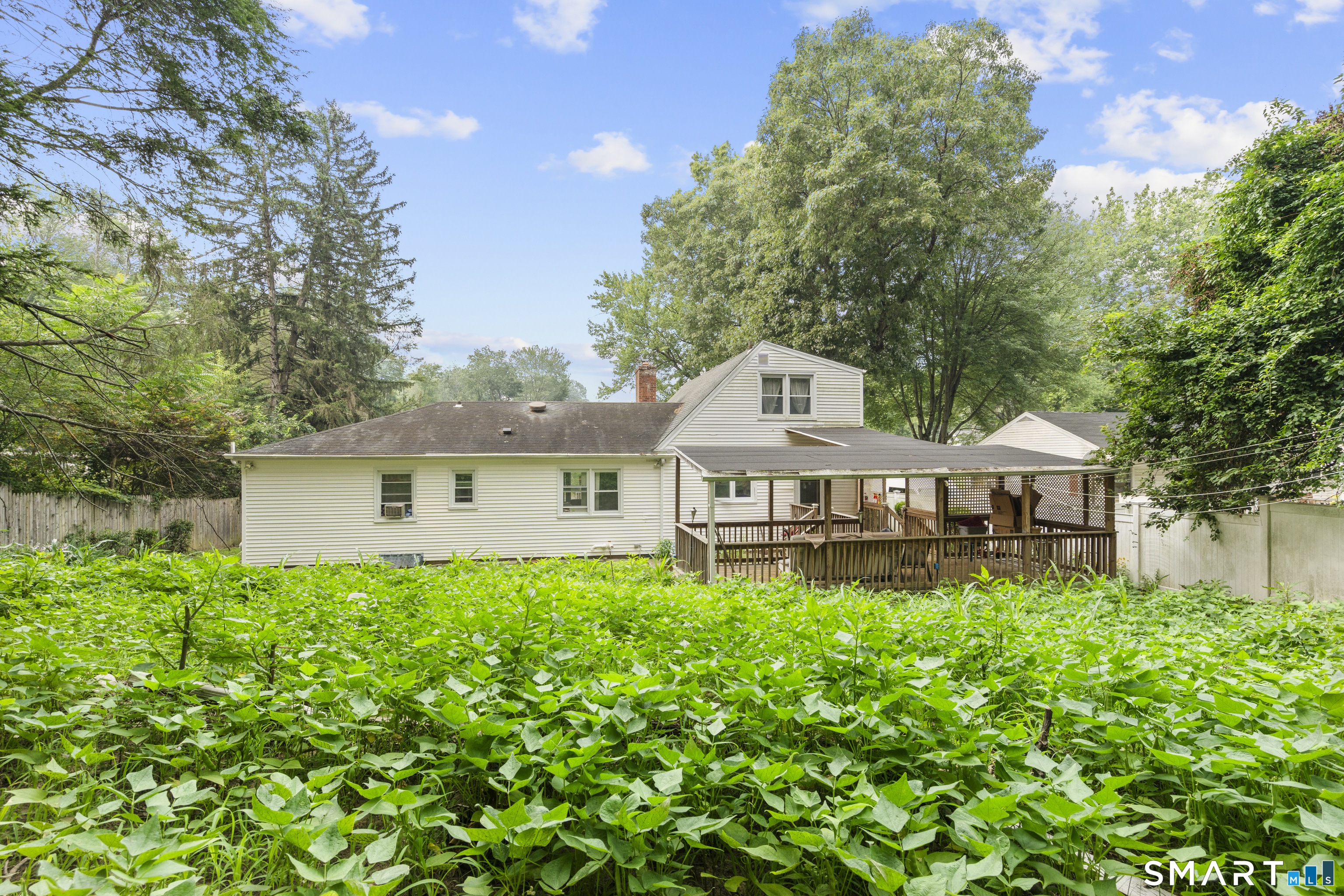 297 Broadbridge Road Bridgeport CT 06610