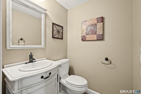 17 Briar Hill Road Avon CT 06001