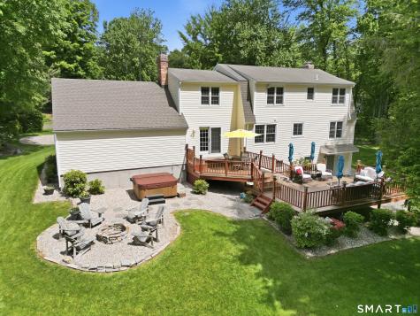 17 Briar Hill Road Avon CT 06001