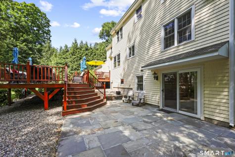 17 Briar Hill Road Avon CT 06001