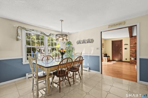 17 Briar Hill Road Avon CT 06001