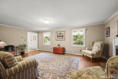 17 Briar Hill Road Avon CT 06001
