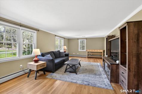 22 Fox Den Road Simsbury CT 06092