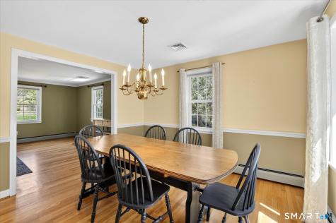 22 Fox Den Road Simsbury CT 06092