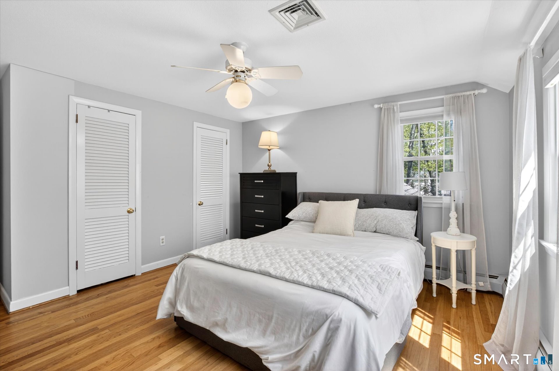 22 Fox Den Road Simsbury CT 06092