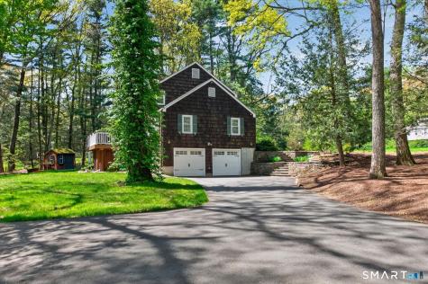 22 Fox Den Road Simsbury CT 06092