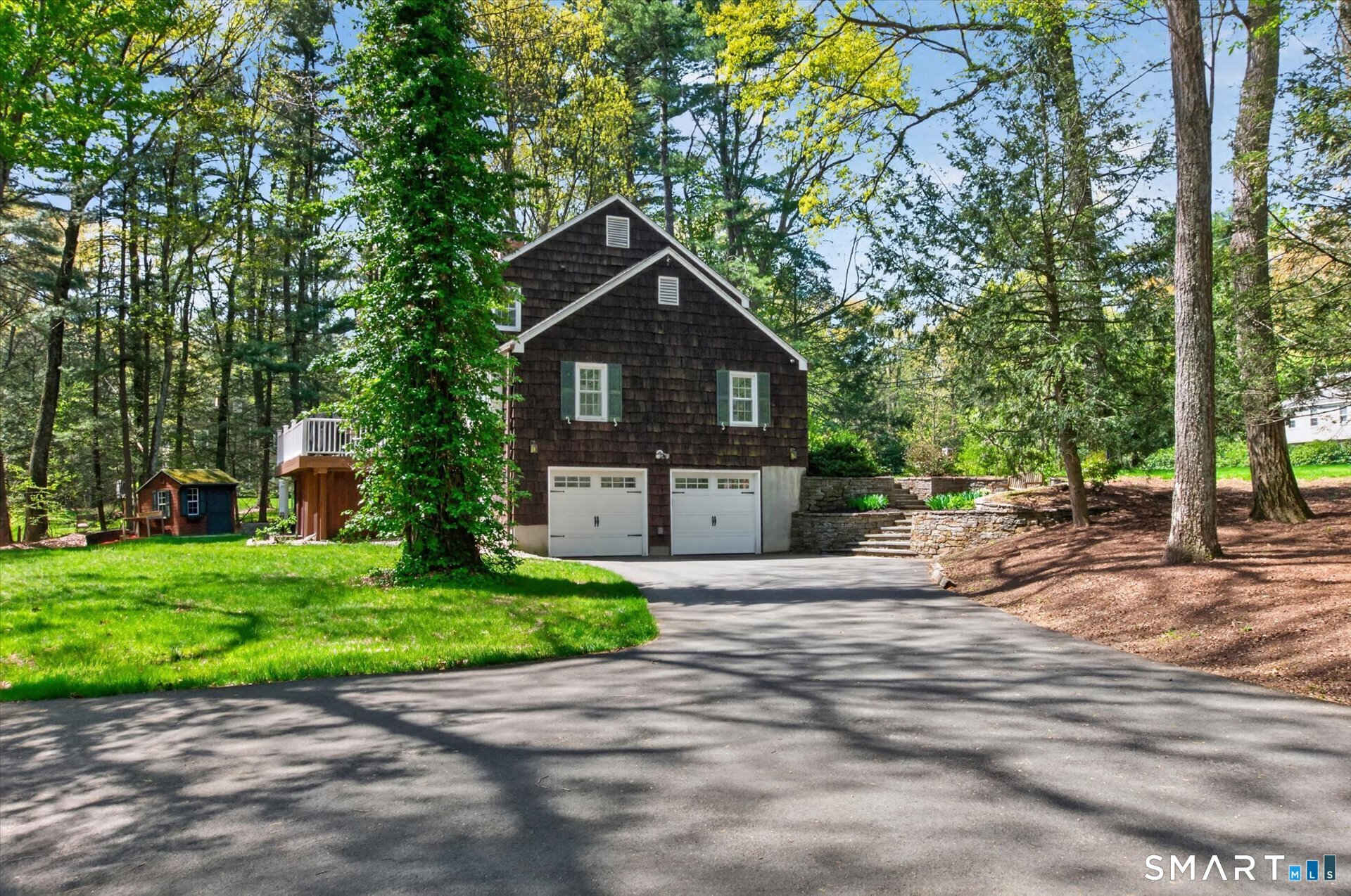 22 Fox Den Road Simsbury CT 06092