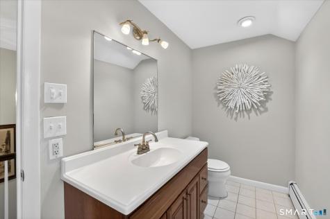 22 Fox Den Road Simsbury CT 06092