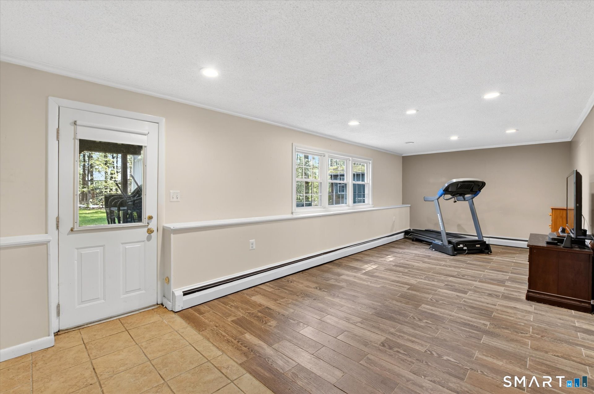 22 Fox Den Road Simsbury CT 06092