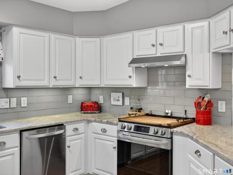 32 Indian Hill Road Montville CT 06382