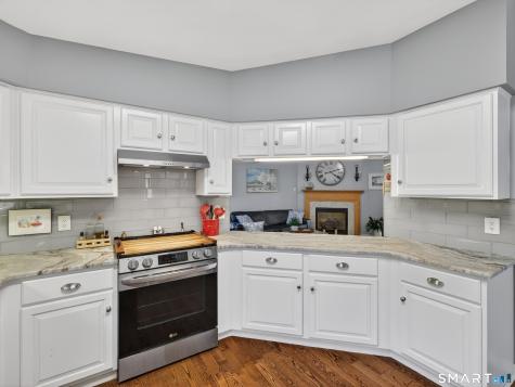 32 Indian Hill Road Montville CT 06382
