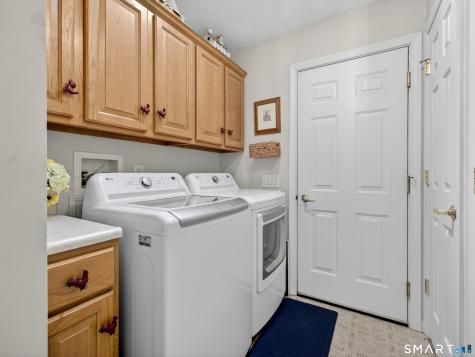 32 Indian Hill Road Montville CT 06382