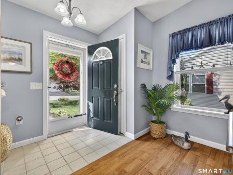32 Indian Hill Road Montville CT 06382