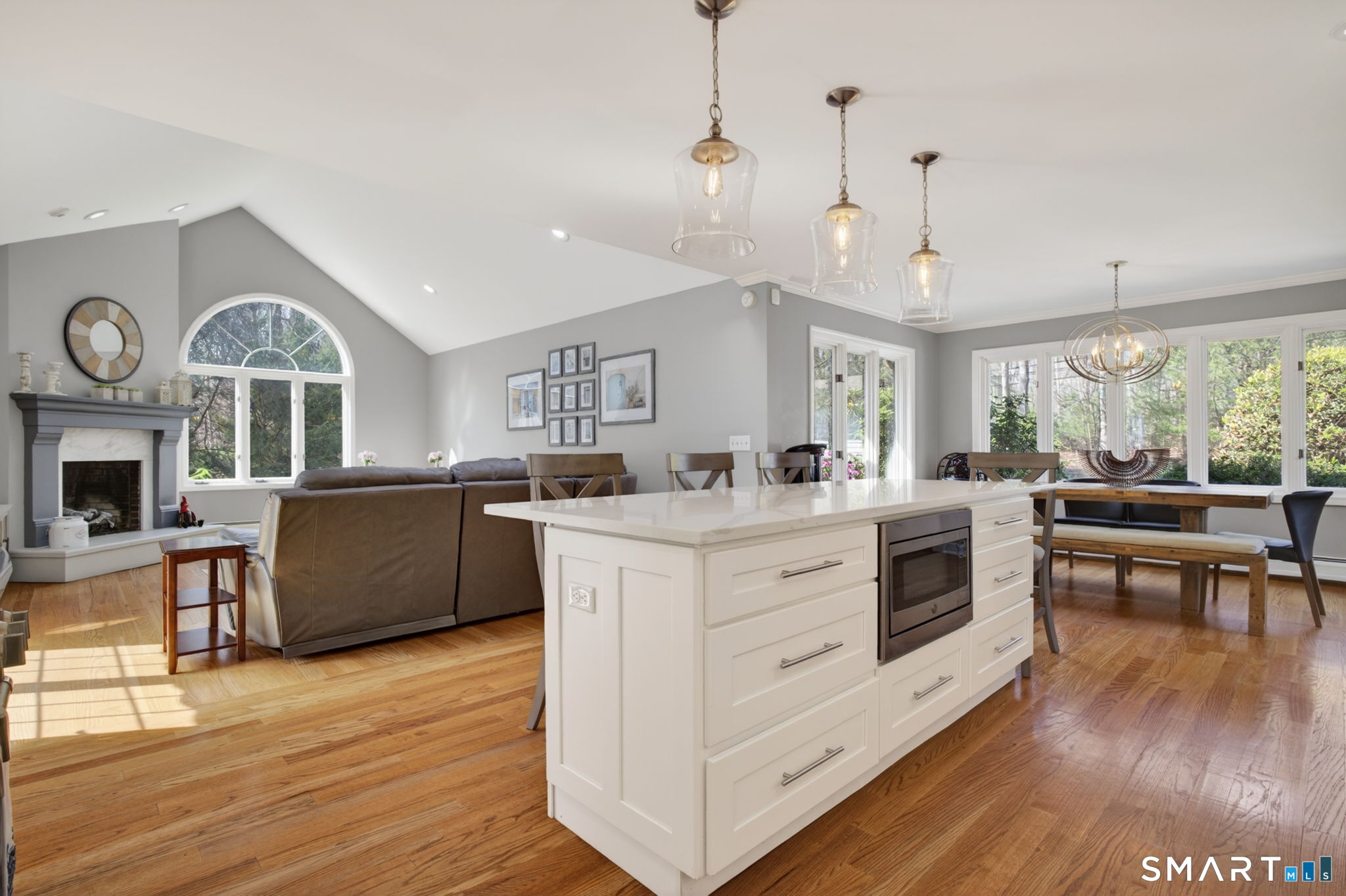 2 Davis Road Woodbridge CT 06525